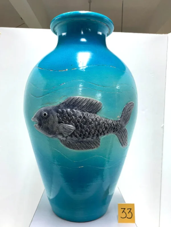 VP-033 Hand-painted Porcelain Vase